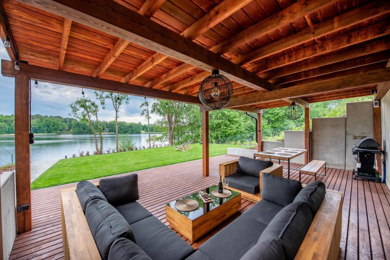 Nateria Nad Jeziorem Holiday home Naterki